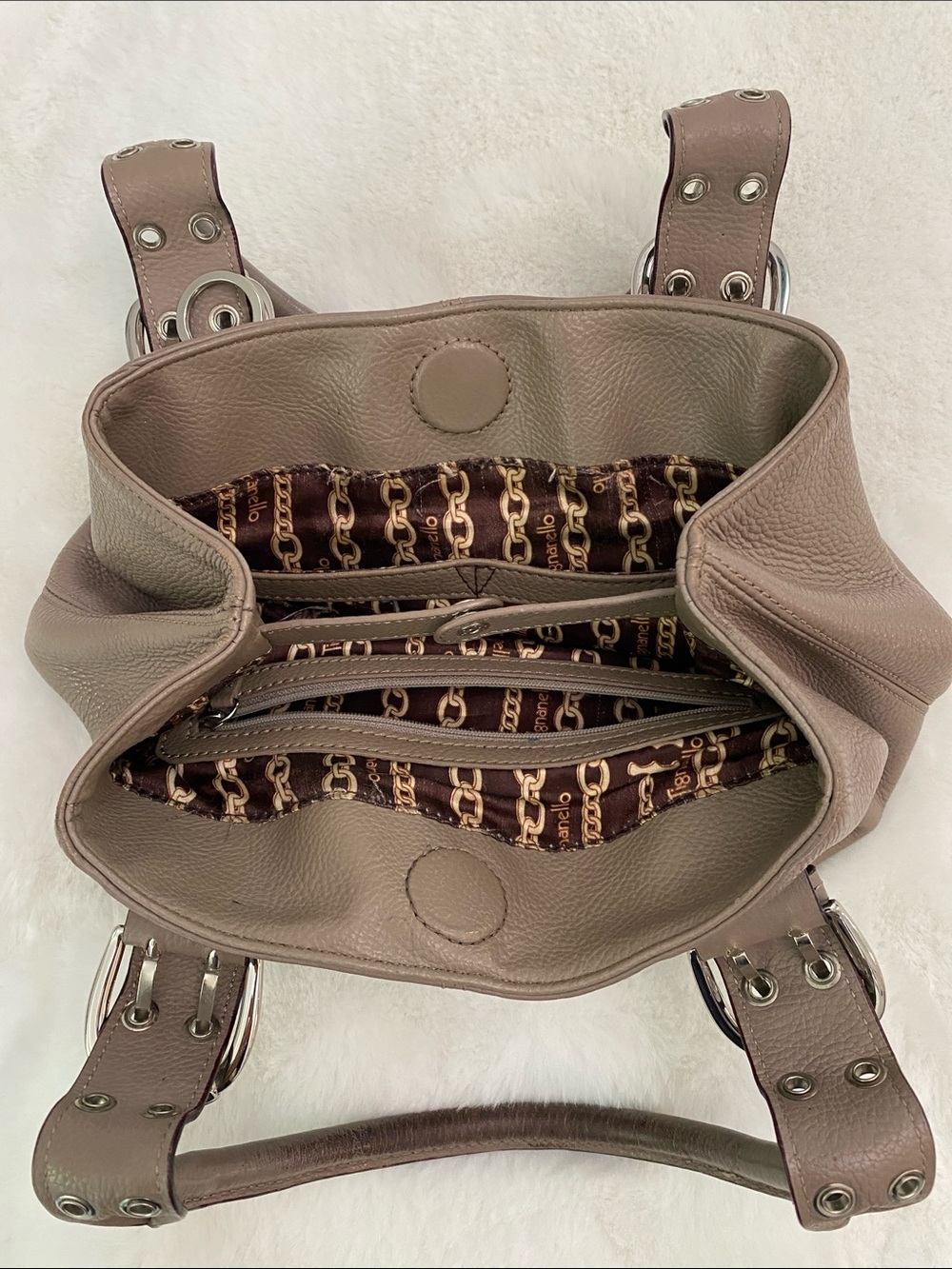 Taupe Pebbled Leather Purse Bag w/Silver Buckle Accents.Very Gently Used & Loved - Picture 9 of 12